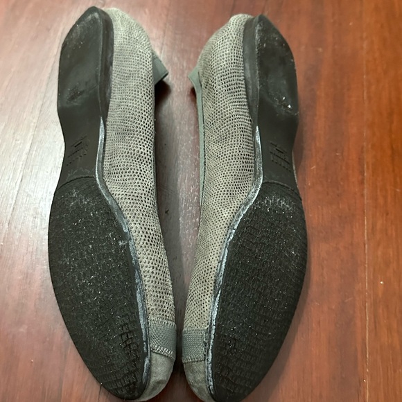 Stuart Weitzman Pebbled Grey Ballet Slip on Shoes - Picture 5 of 5